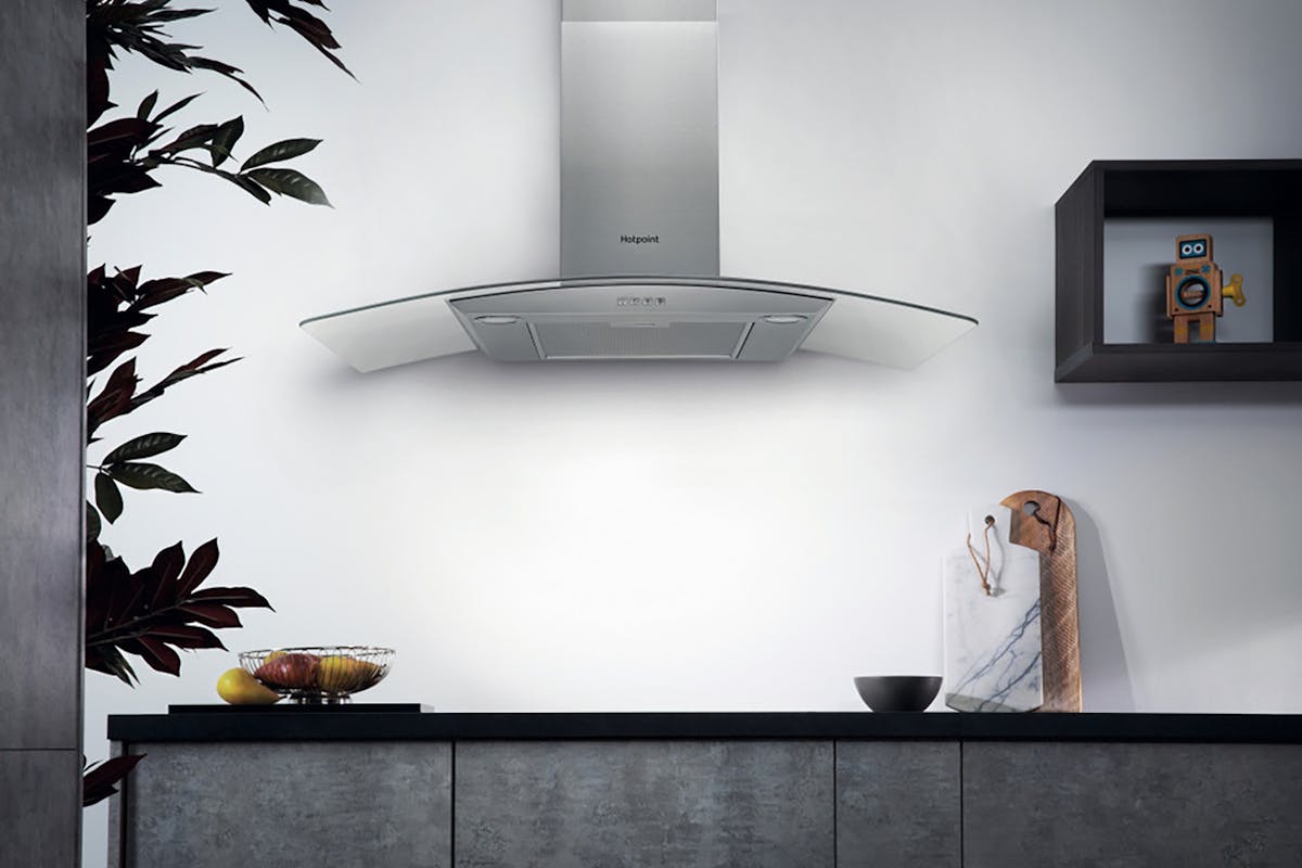 Hotpoint 90cm Wall Mounted Cooker Hood | PHGC9.4FLMX-2