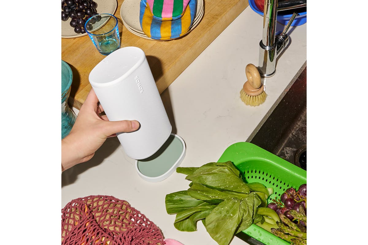 Sonos Play Portable Bluetooth Speaker | White-12