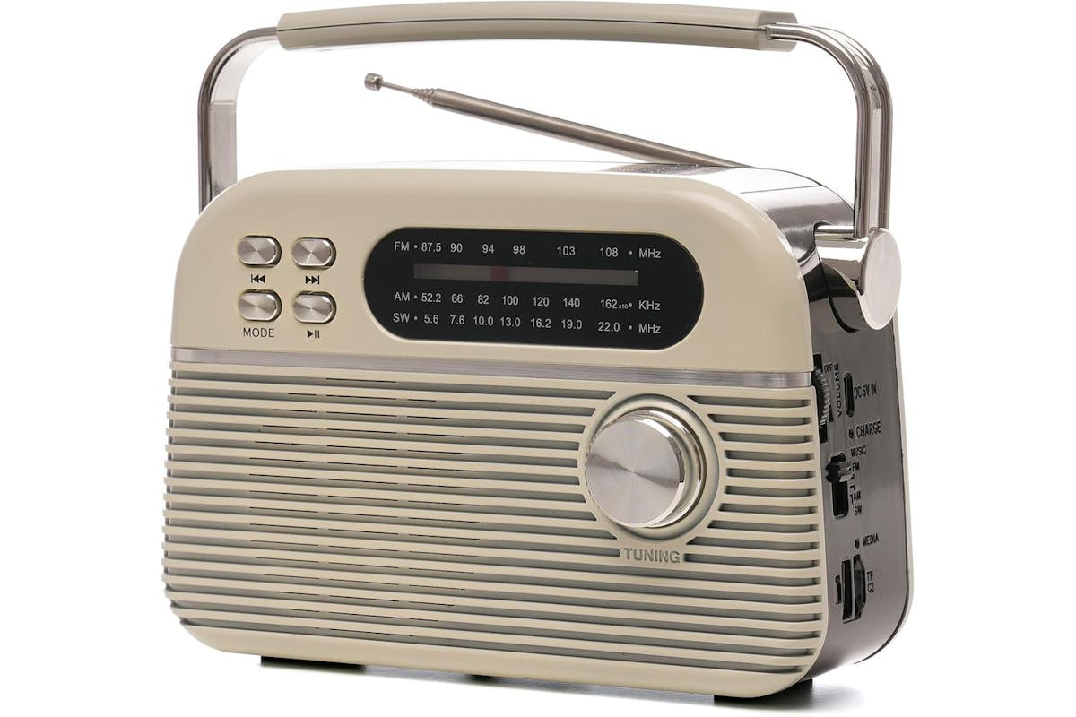 Lloytron 3 Band Bolero Rechargeable Portable Radio Musicstream | PP640CR