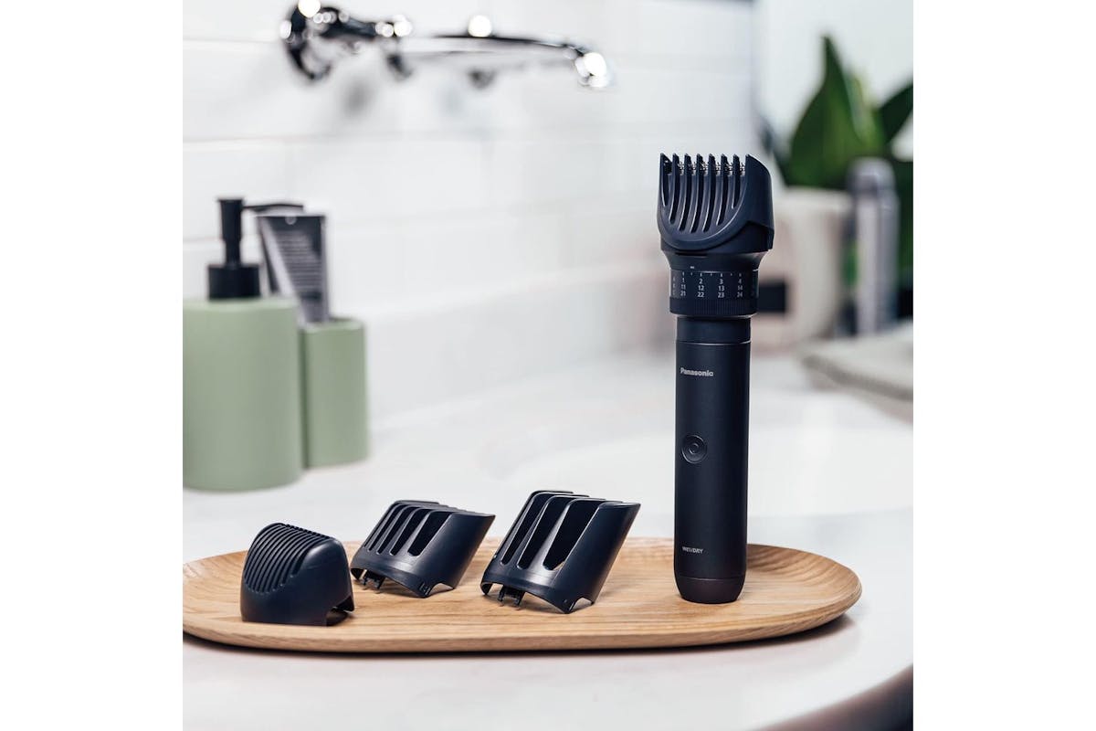 Panasonic | Panasonic Waterproof Beardhair B | Styling & Grooming | With Rechargeable Li-ion Battery-2