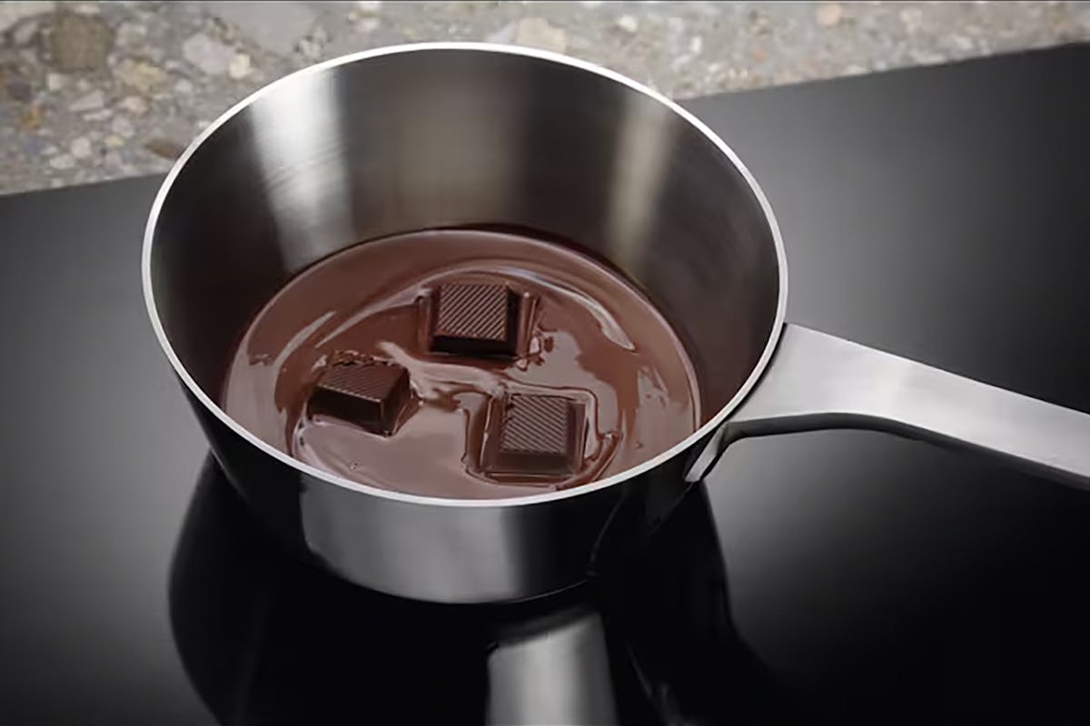 Electrolux 600 Series 80cm Built-in Vented Induction Hob | LCC83443-8