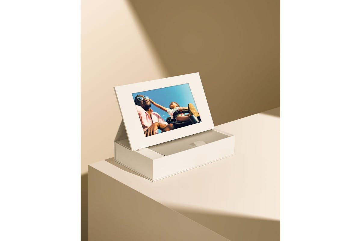 Pexar 11'' Digital Photo Frame | 2k Anti-Glare Touch Screen-8