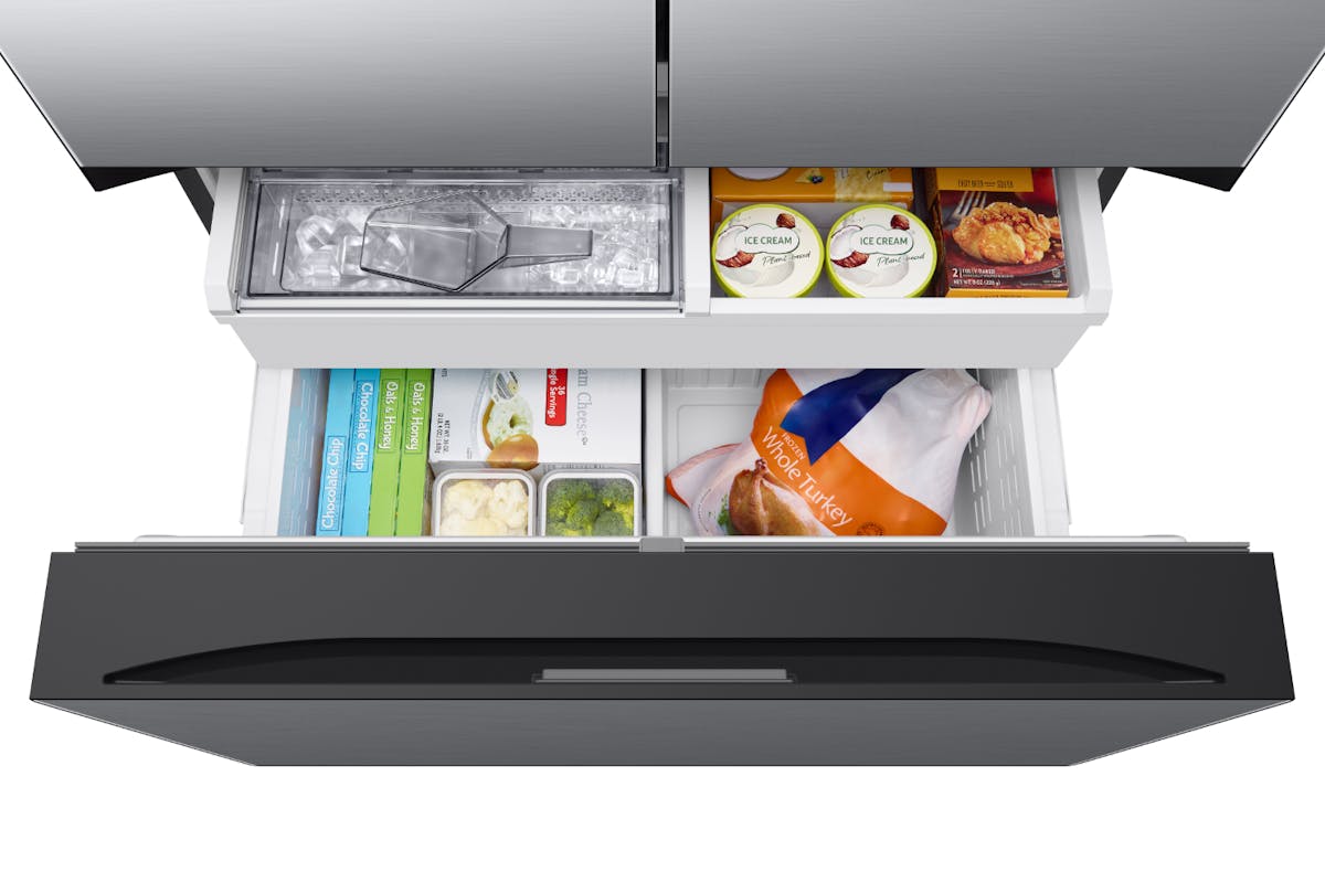 Samsung Bespoke French Style Fridge Freezer with Autofill Water Pitcher | RF24BB620ES9EU-6