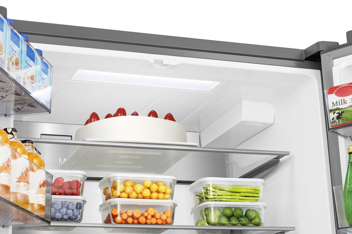 Hisense Freestanding American Fridge Freezer | RF815N4SESE-8