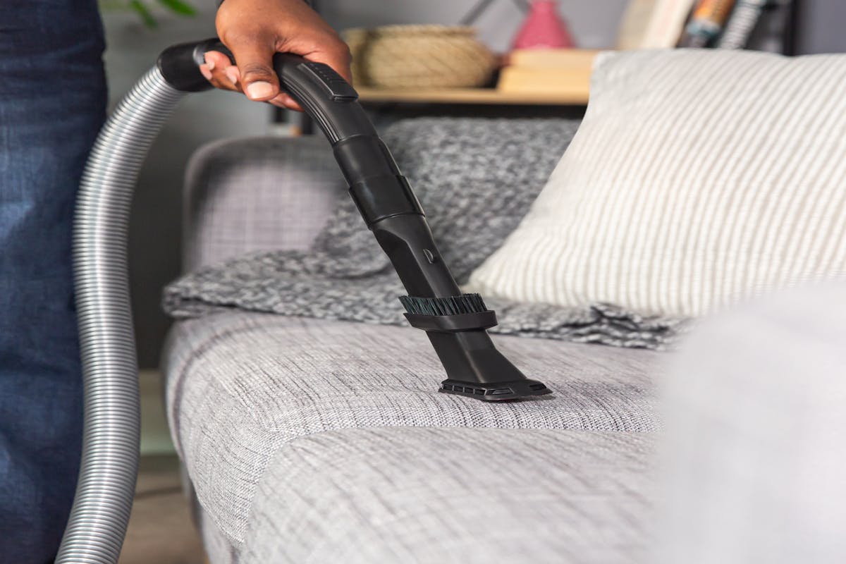 Russell Hobbs Atlas Cylinder Bagless Vacuum Cleaner | RHCV3101-7