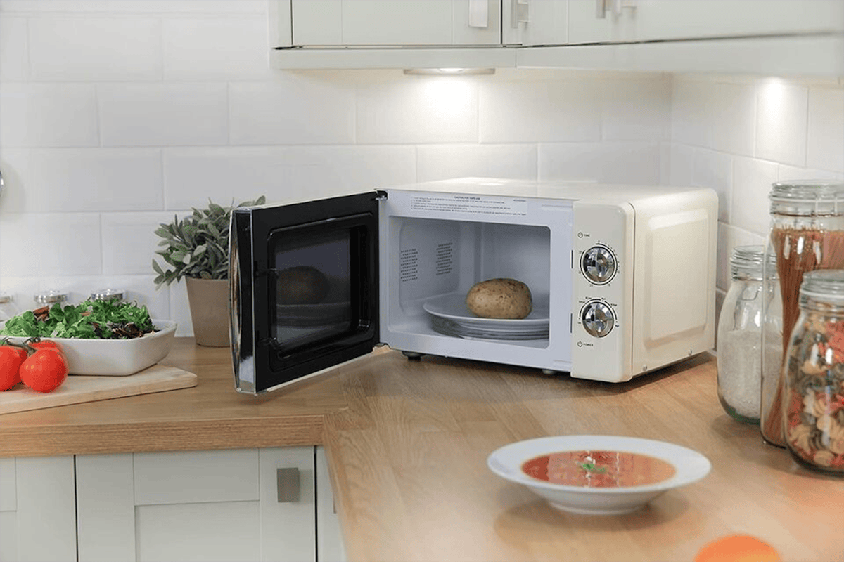 Russell Hobbs 17L 700W Inspire Microwave | RHM1731C | Cream-4