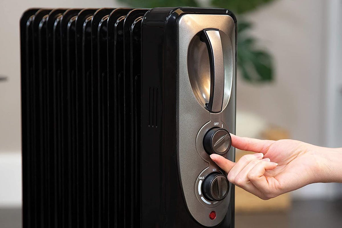 Russell Hobbs 9 Fin Oil Filled Radiator | RHOFR5002B-3