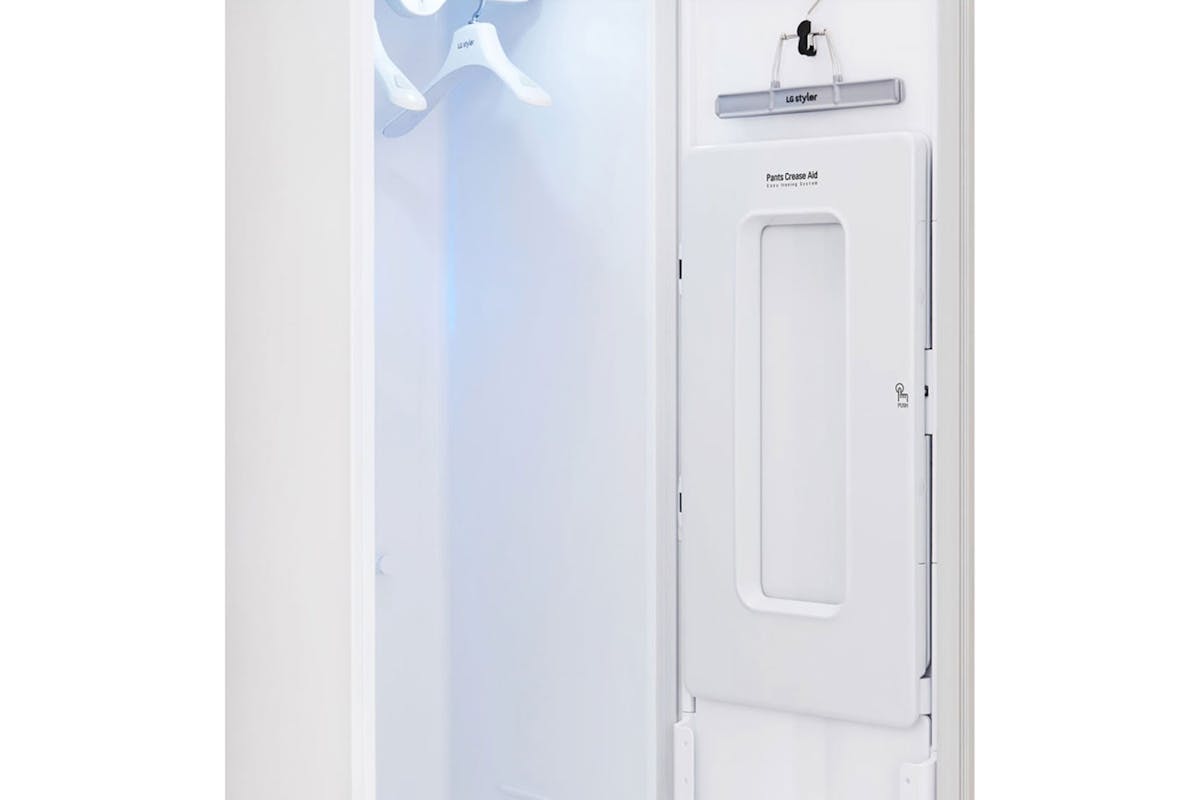 LG Freestanding Styler Steam Clothing Care System | 3 Hangers | Black-10