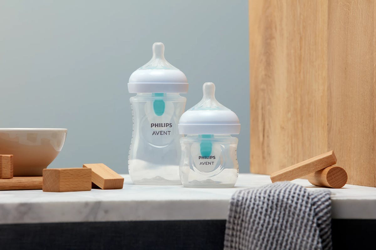 Philips Avent Natural Response Baby Bottle with Airfree Vent-11