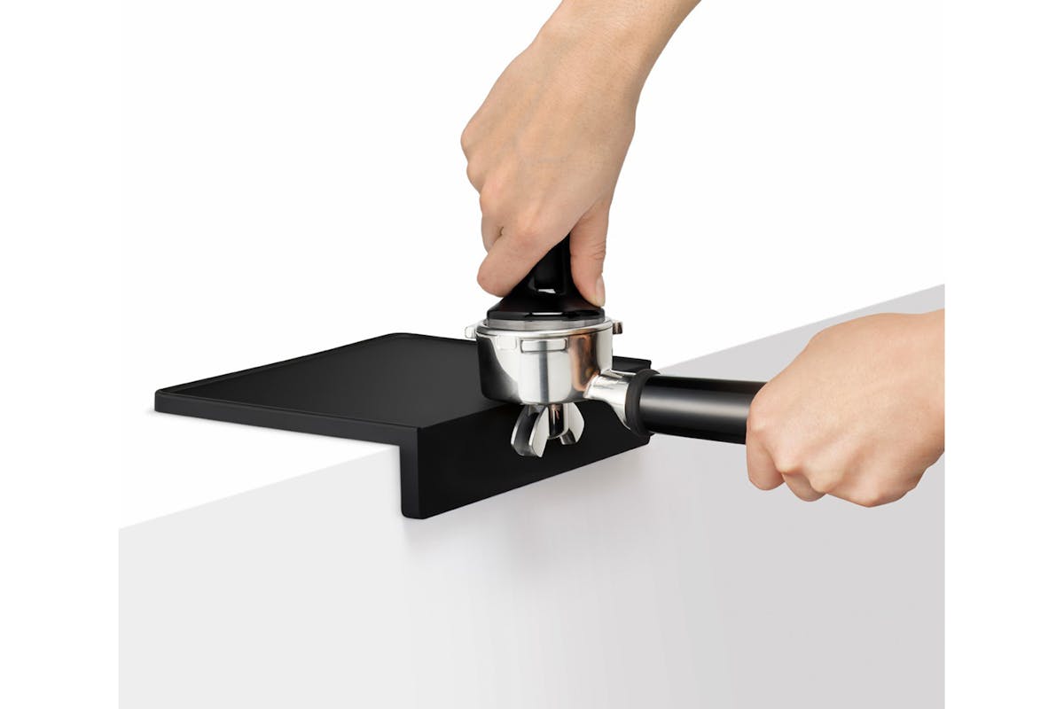Sage The Bench Saver Tamp Mat | Black-2