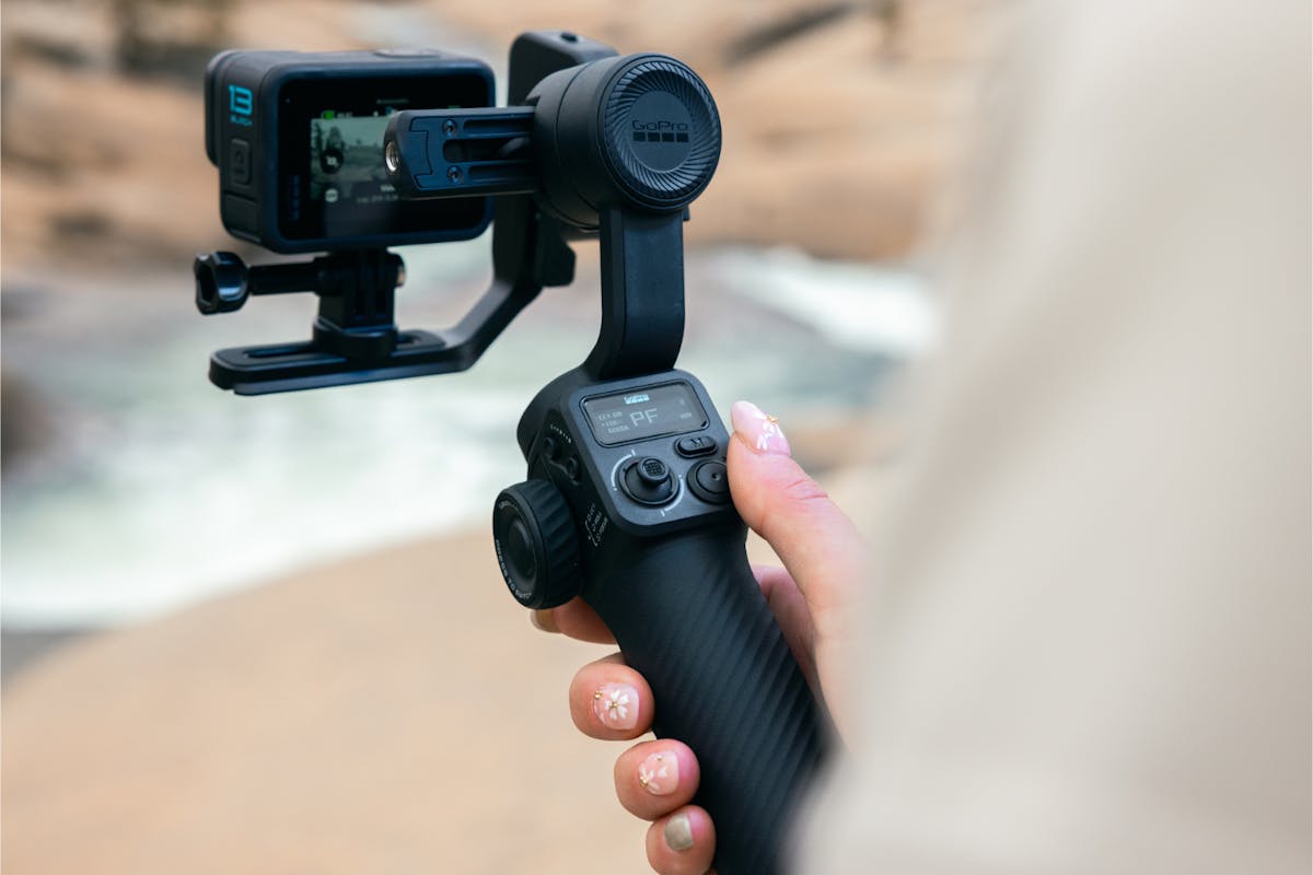 GoPro Fluid Pro AI Multi-Device Gimbal Stabilizer with AI Tracking-11