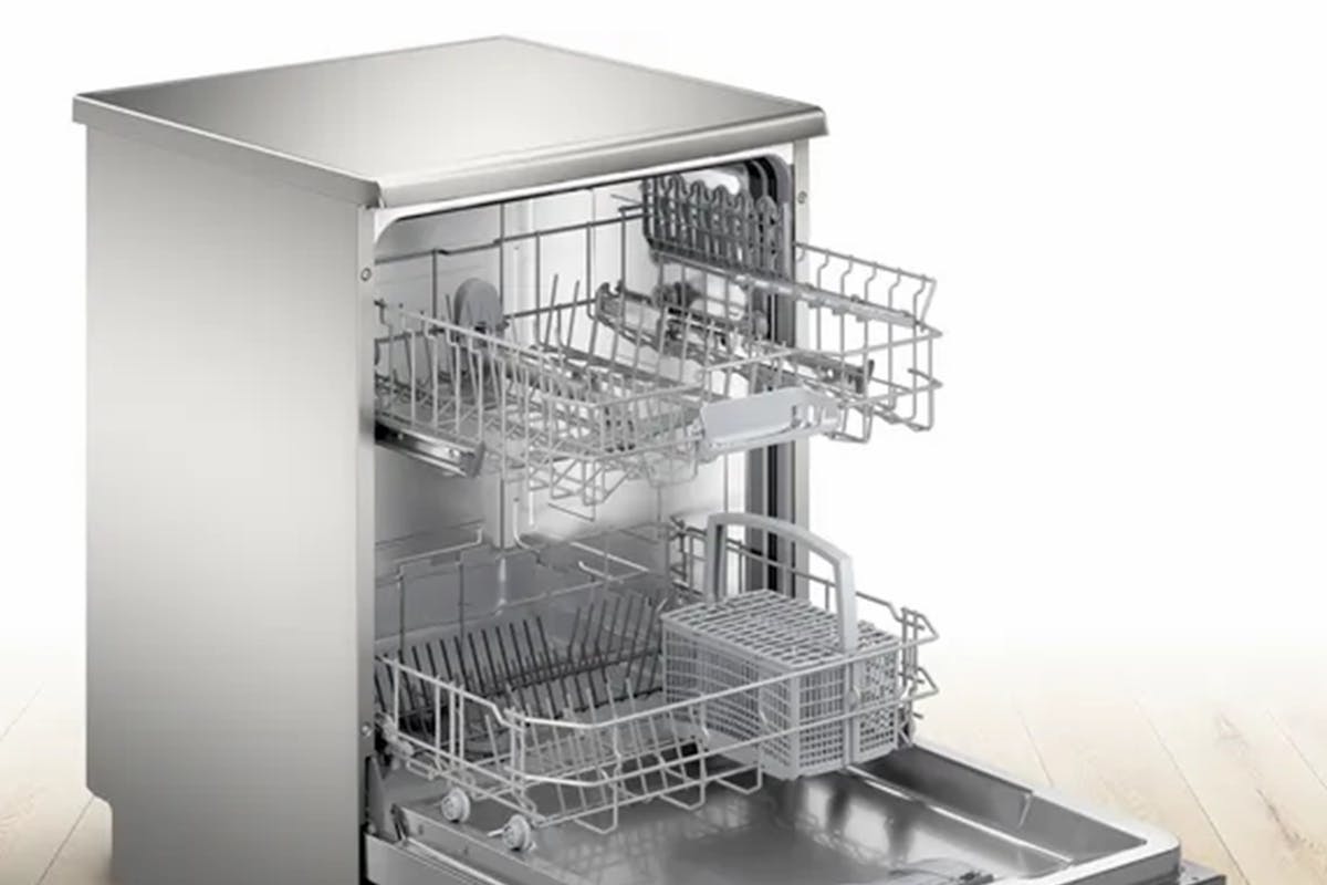 Bosch Series 2 Freestanding Dishwasher | 12 Place | SMS26AI08G-4
