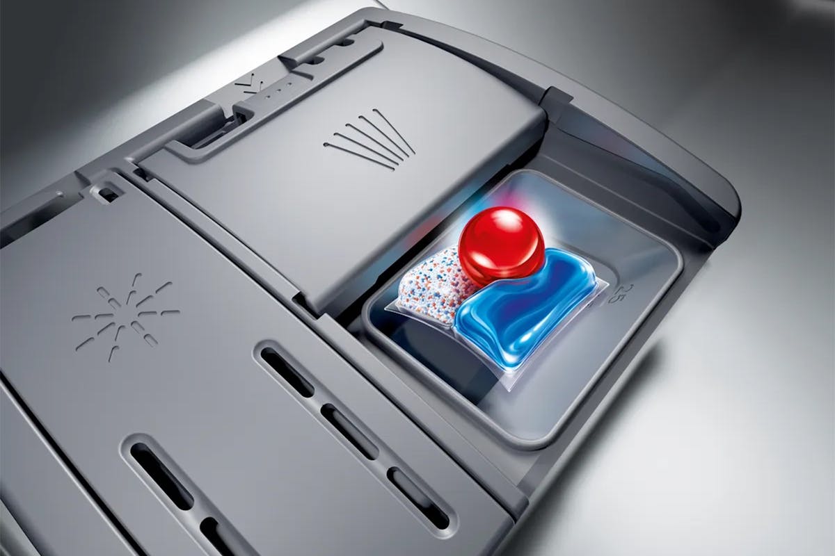 Siemens IQ500 Fully Integrated Dishwasher | Place 14 | SN95EX12CG-11
