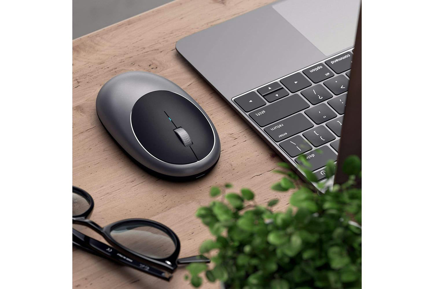 Satechi M1 Wireless Mouse | Space Gray-2