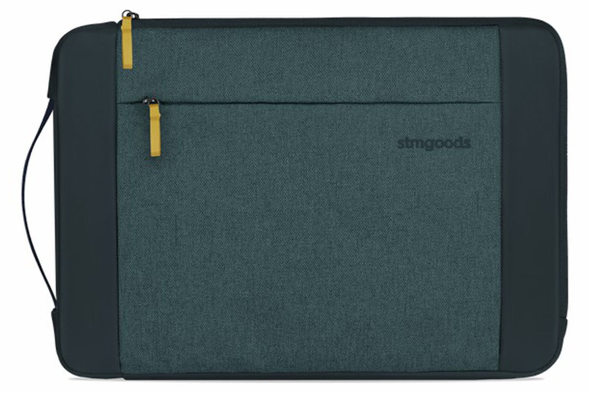 STM Kin Macbook Pro Air 16