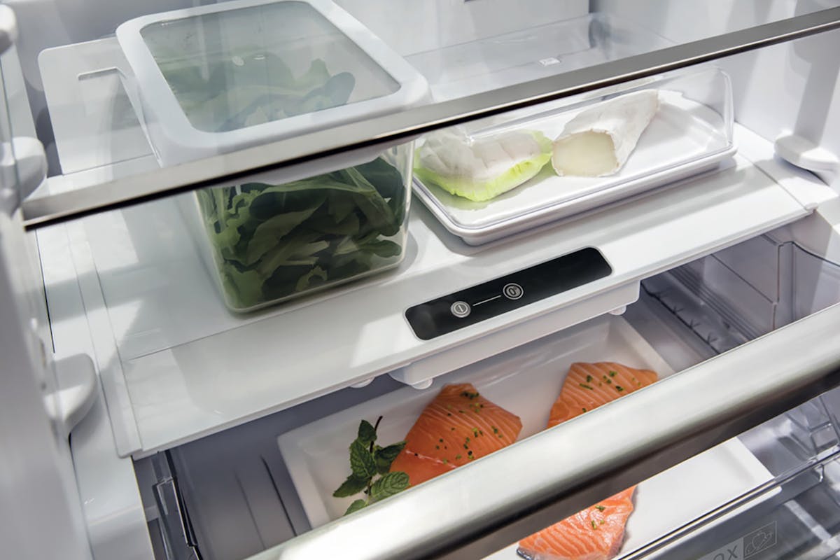 Whirlpool Freestanding Larder Fridge | SW8AM2CXARL2-10