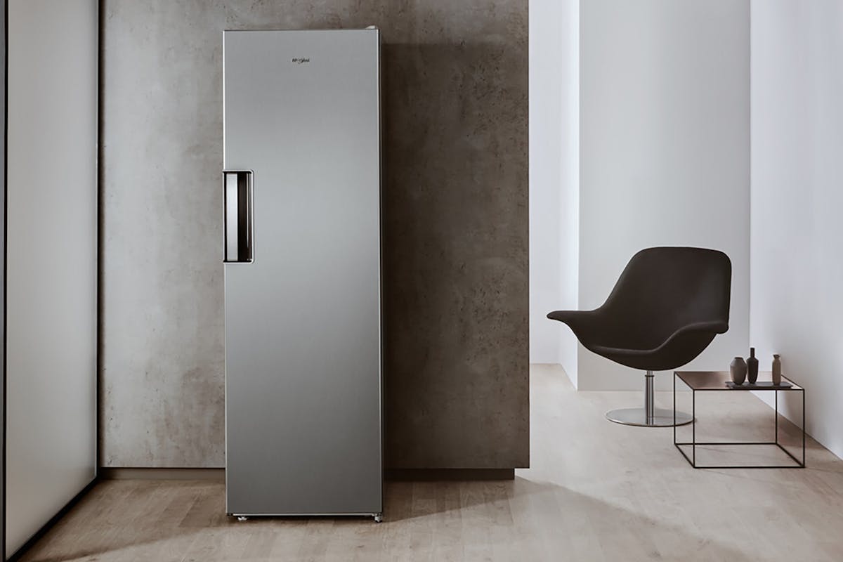 Whirlpool Freestanding Larder Fridge | SW8AM2CXARL2-4