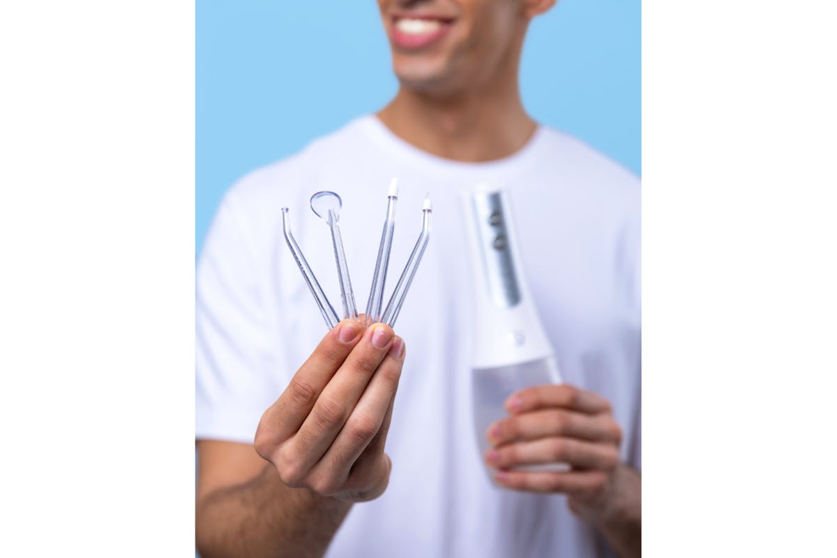 Spotlight Oral Care Water Flosser with UV Steriliser | UVWATERFLOSSER-5
