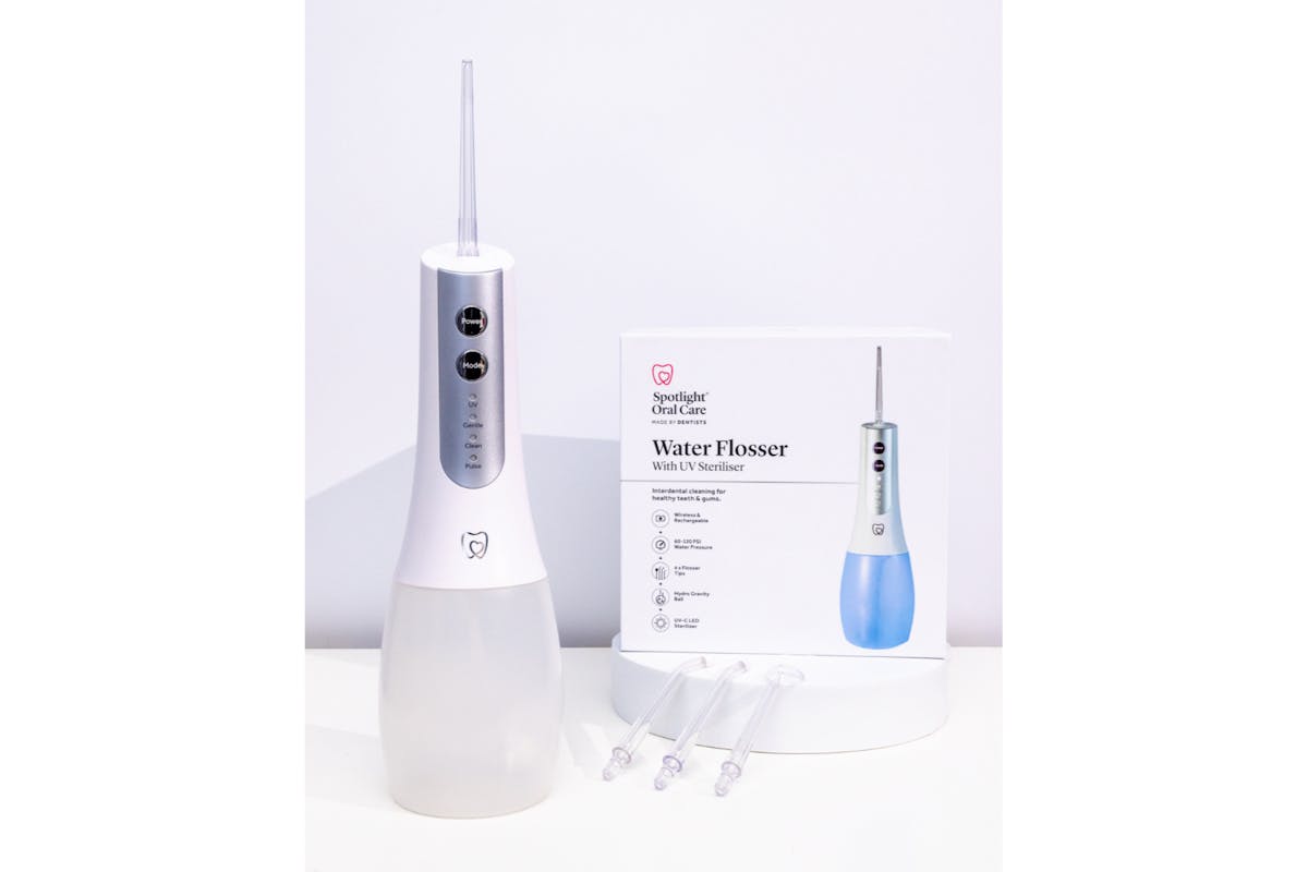 Spotlight Oral Care Water Flosser with UV Steriliser | UVWATERFLOSSER-6