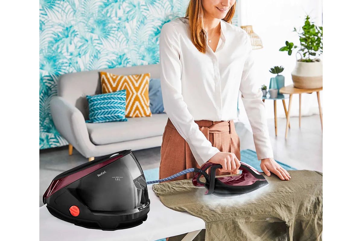 Tefal 2600W Pro Express High Pressure Steam Generator Iron | GV9230G0-4