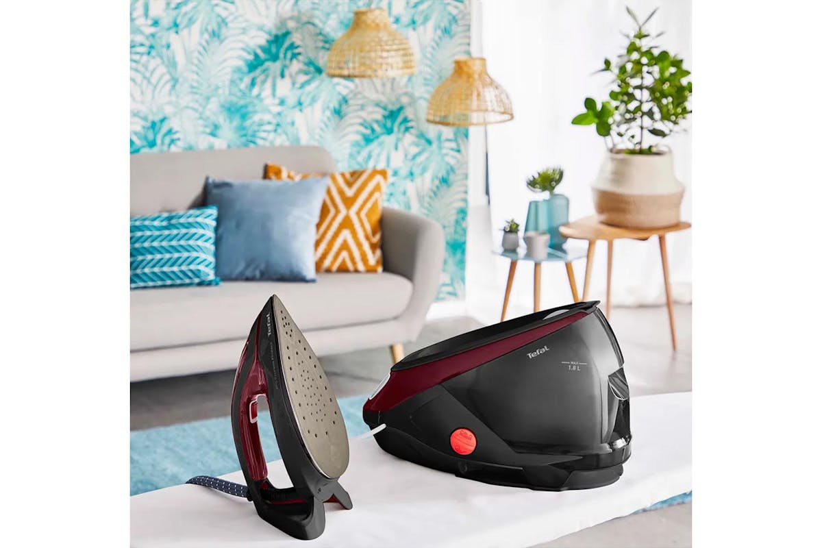 Tefal 2600W Pro Express High Pressure Steam Generator Iron | GV9230G0-7