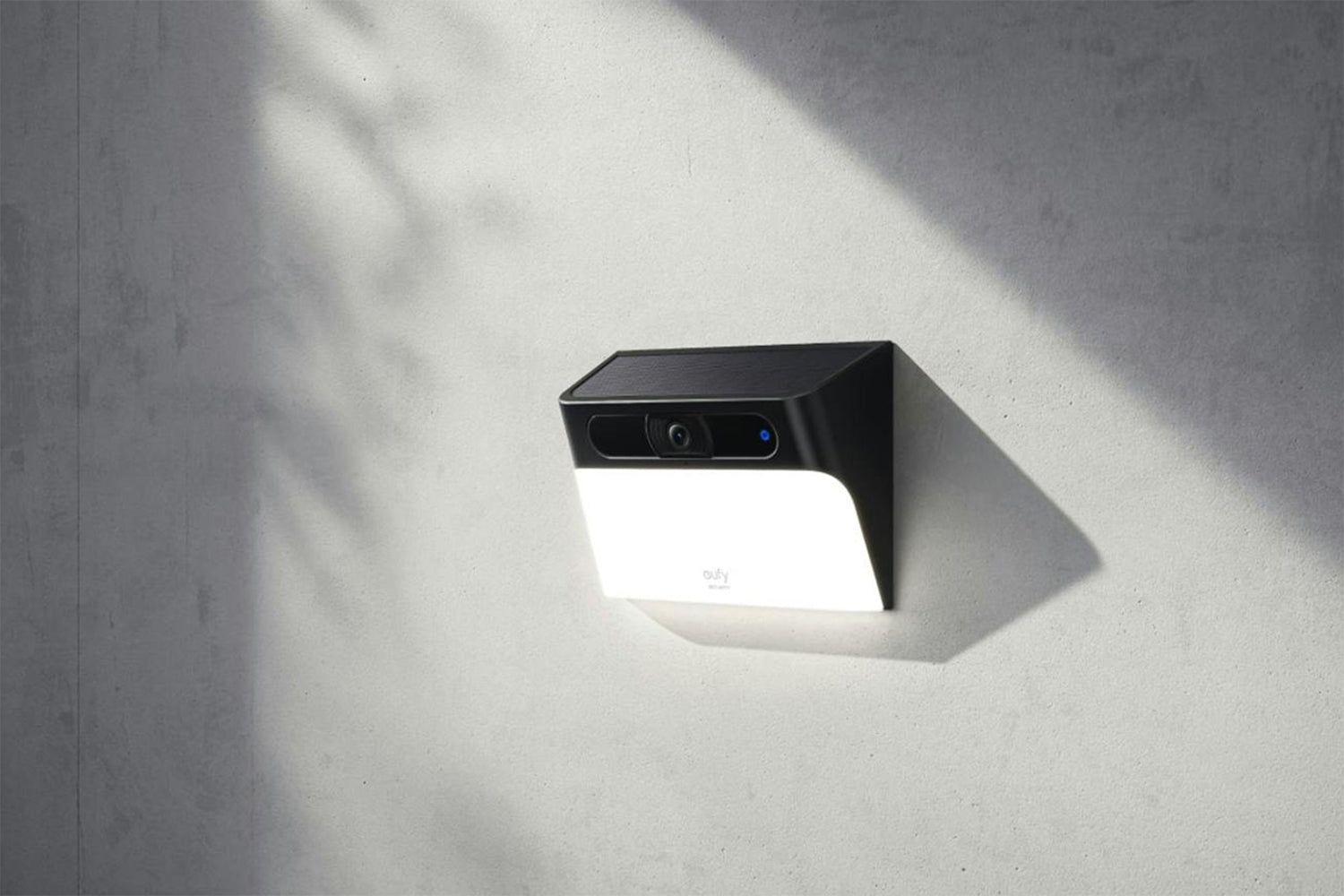Eufy S120 Solar Wall Light Camera-4