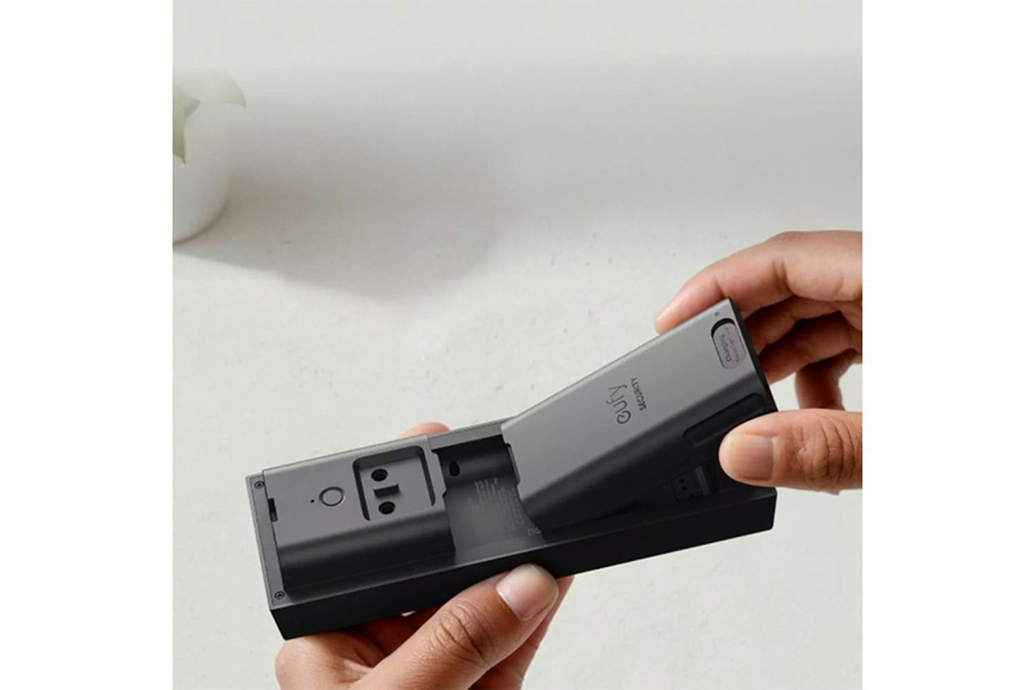 Eufy C31 Video Doorbell 2K with 32GB Micro SD Card-3