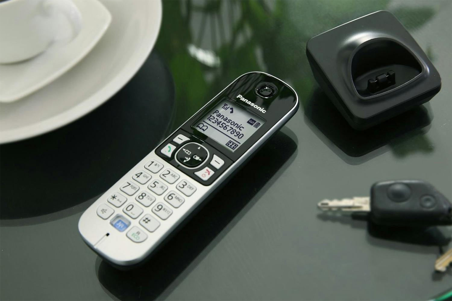 Panasonic TAP6823TRI Cordless Phone with Answering Machine | Trio-4