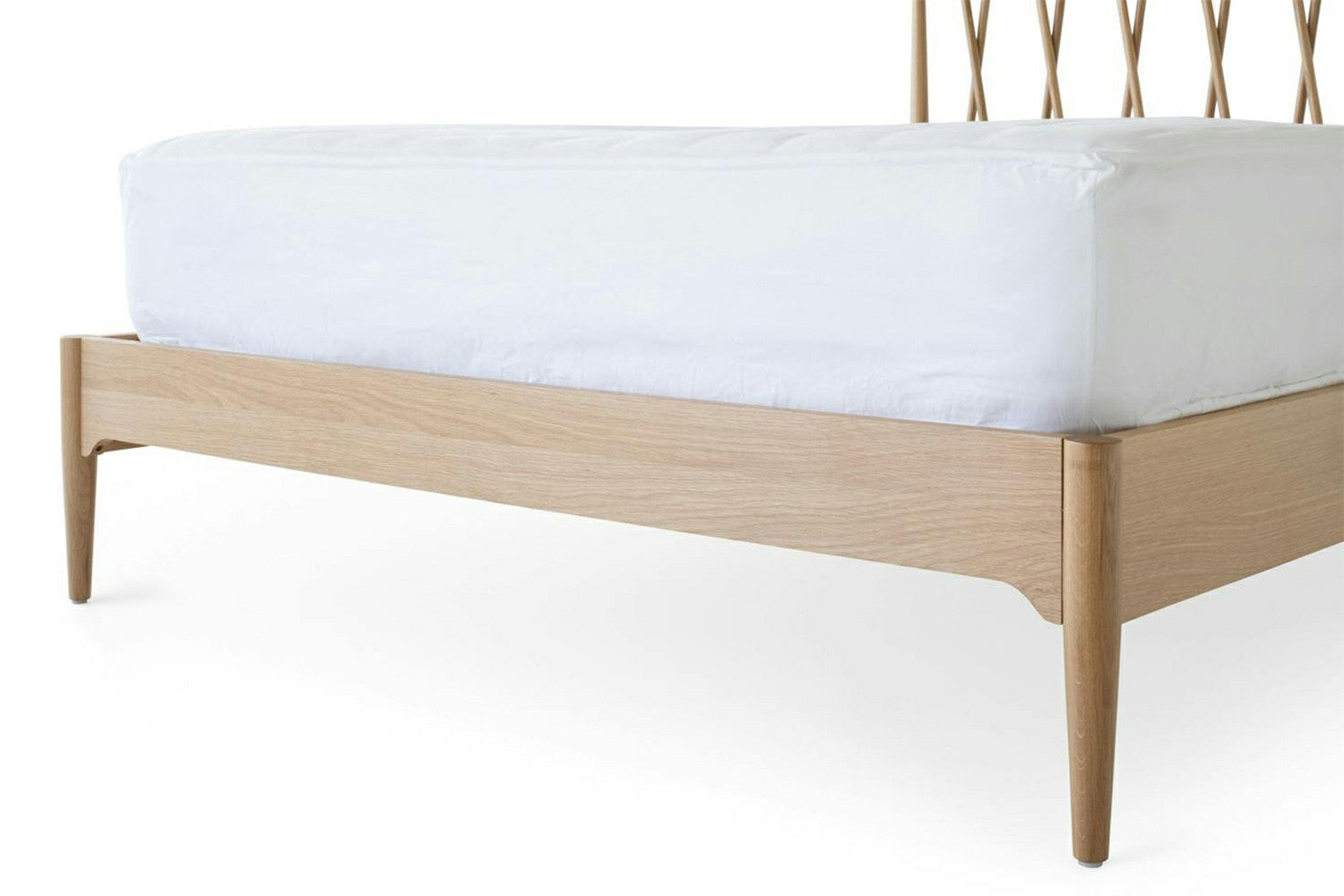 Foster Bed Frame | Double | 4ft6-6