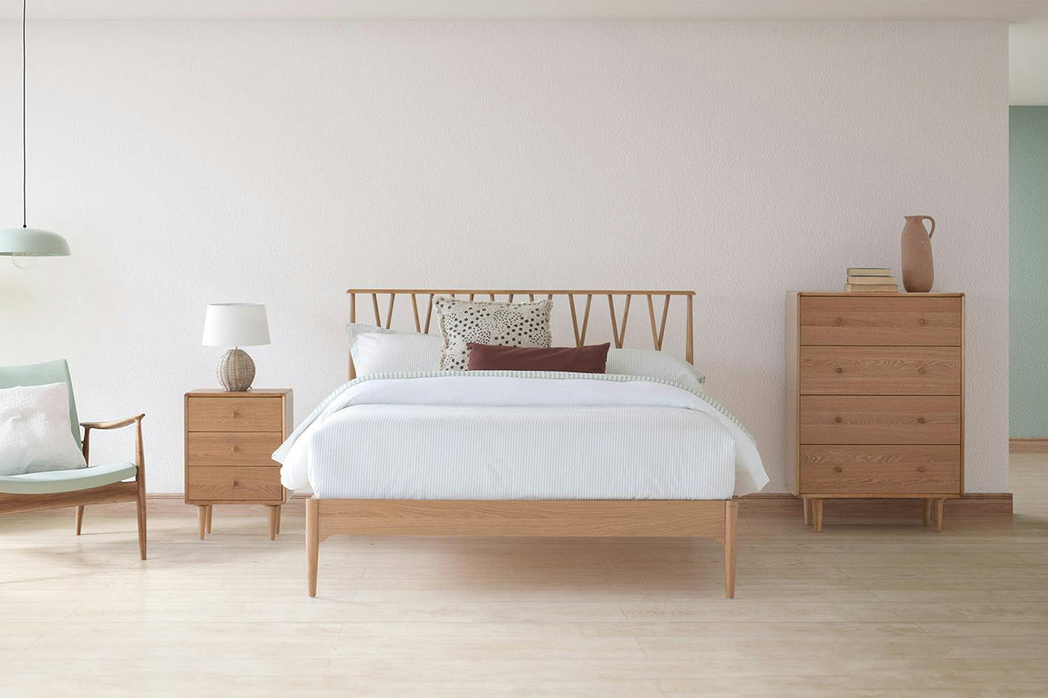 Foster Bed Frame | King | 5ft-9