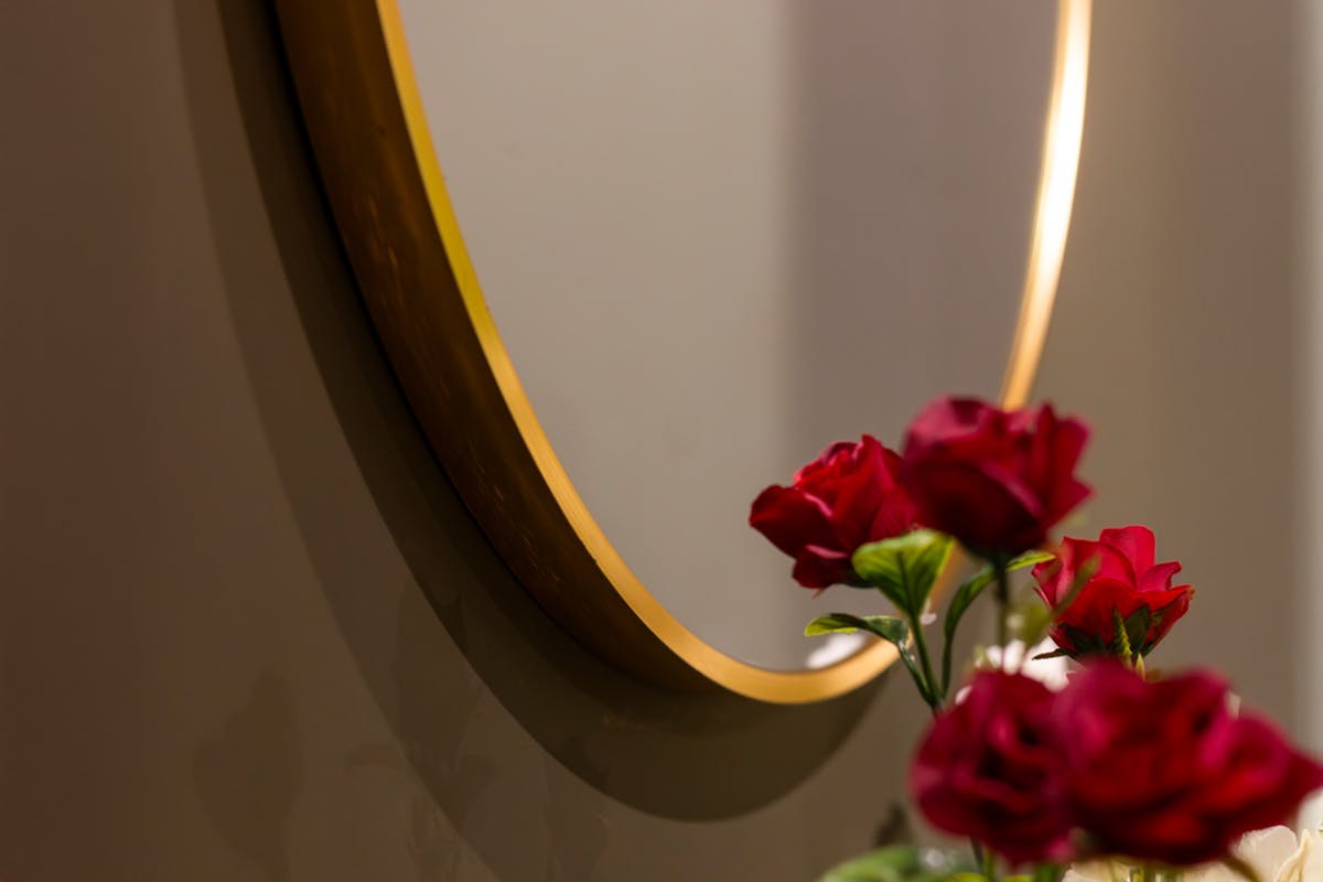Modena Round Wall Mirror | Gold | 90 cm-3