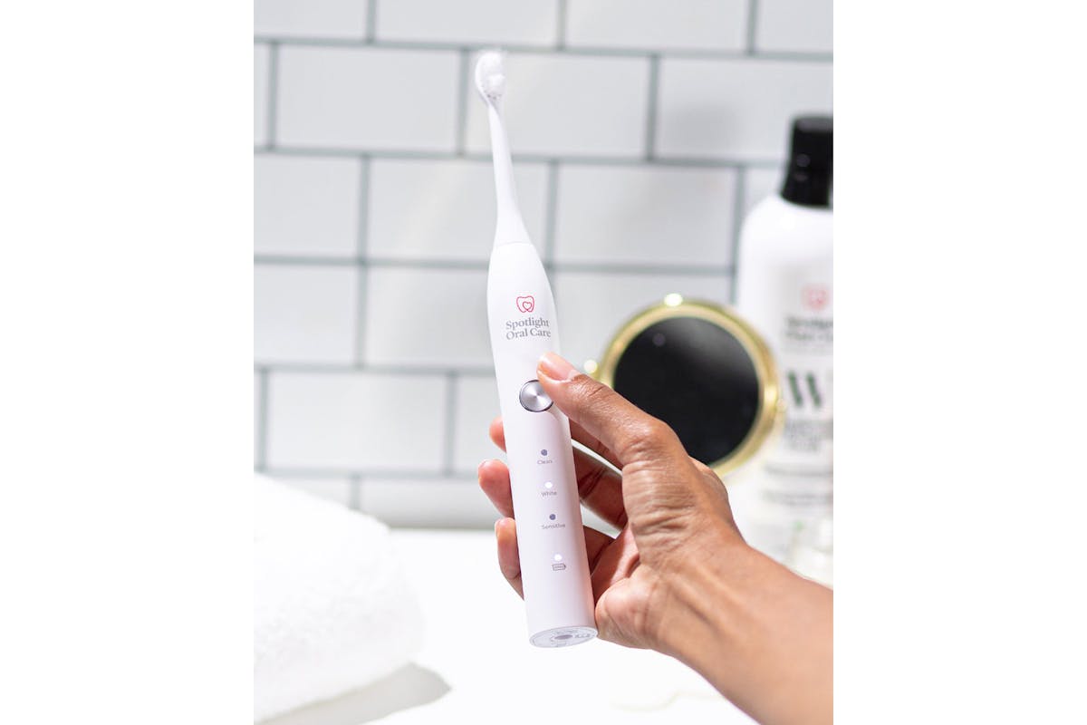 Spotlight Sonic Oral Care Electric Toothbrush | White-4