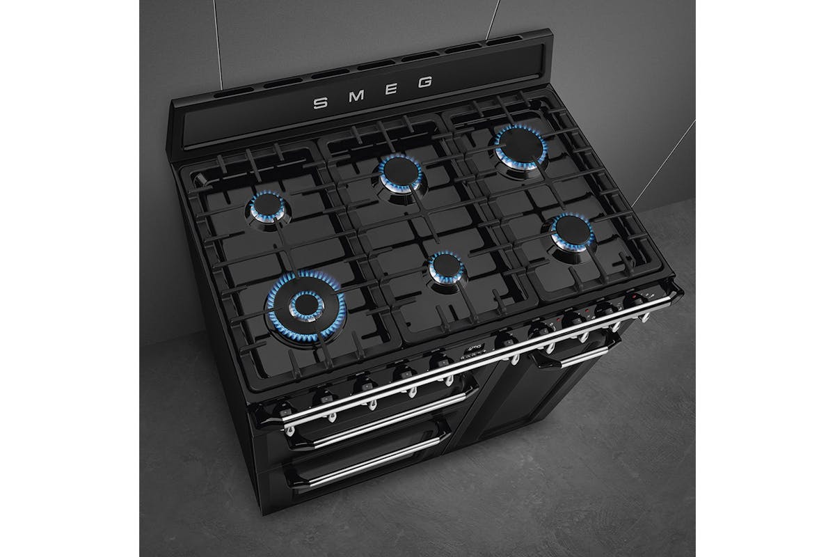 Smeg 90cm Dual Fuel Range Cooker | TR93BL | Black-13