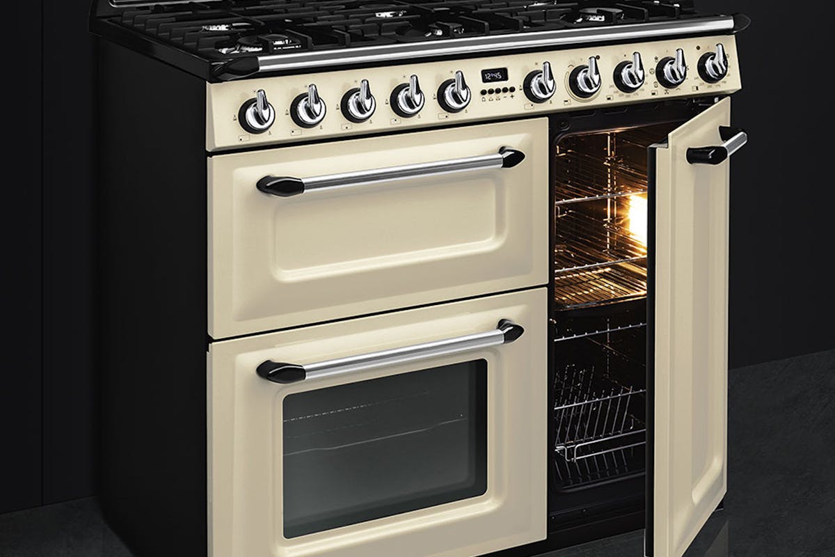 Smeg 90cm Dual Fuel Range Cooker | TR93P | Cream-5