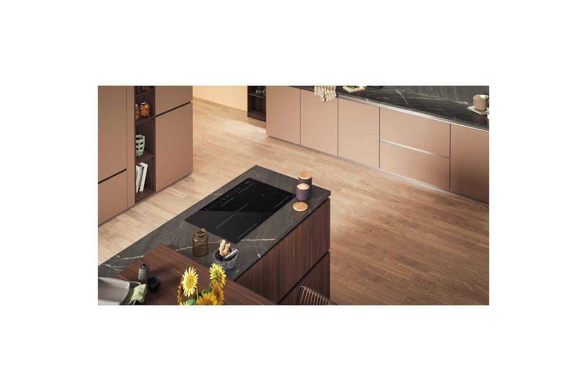 Hotpoint 77cm Induction Hob | TS6477CCPNE-2