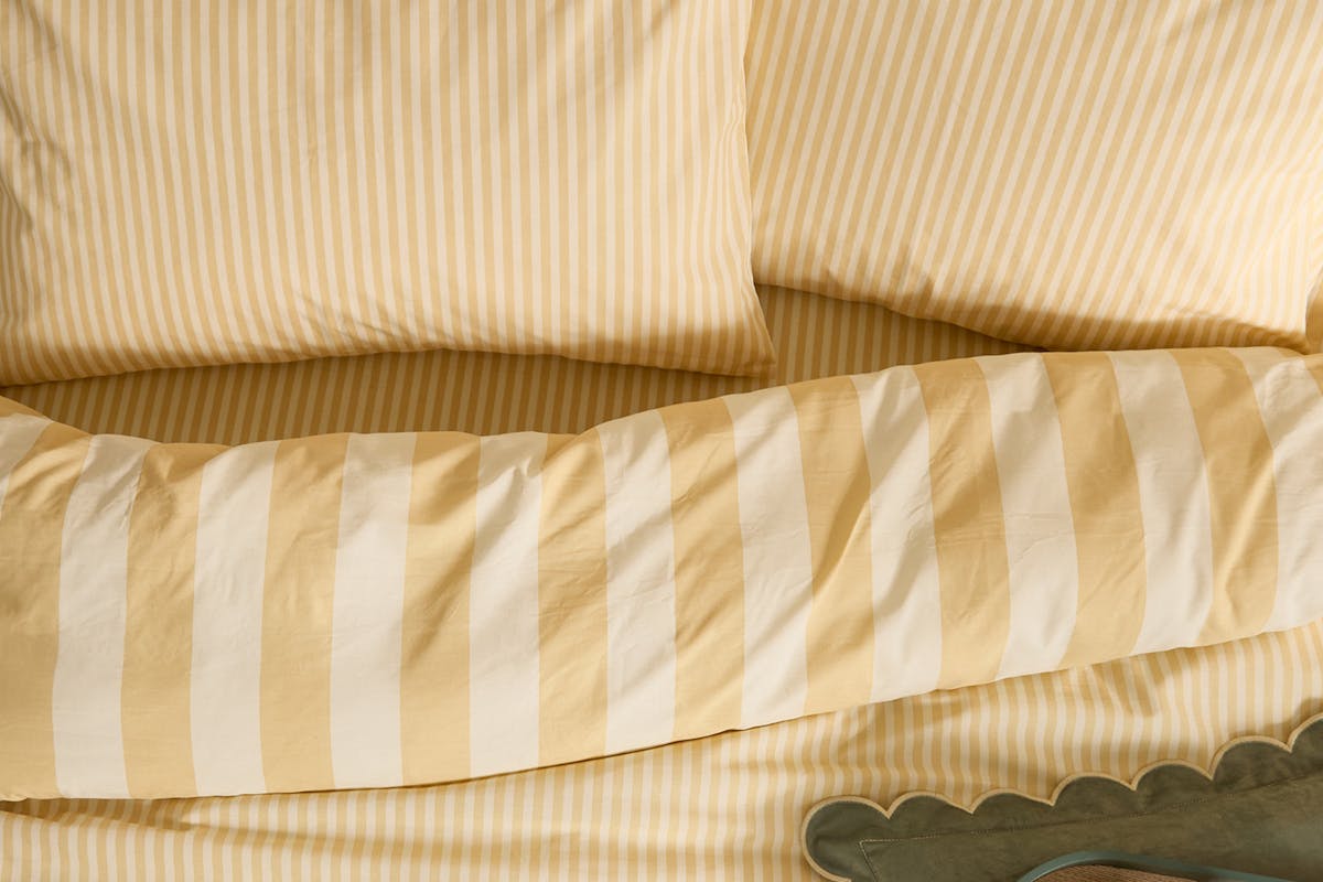 Riva | Ultimate Duvet Cover Set | Yellow | Super King-2