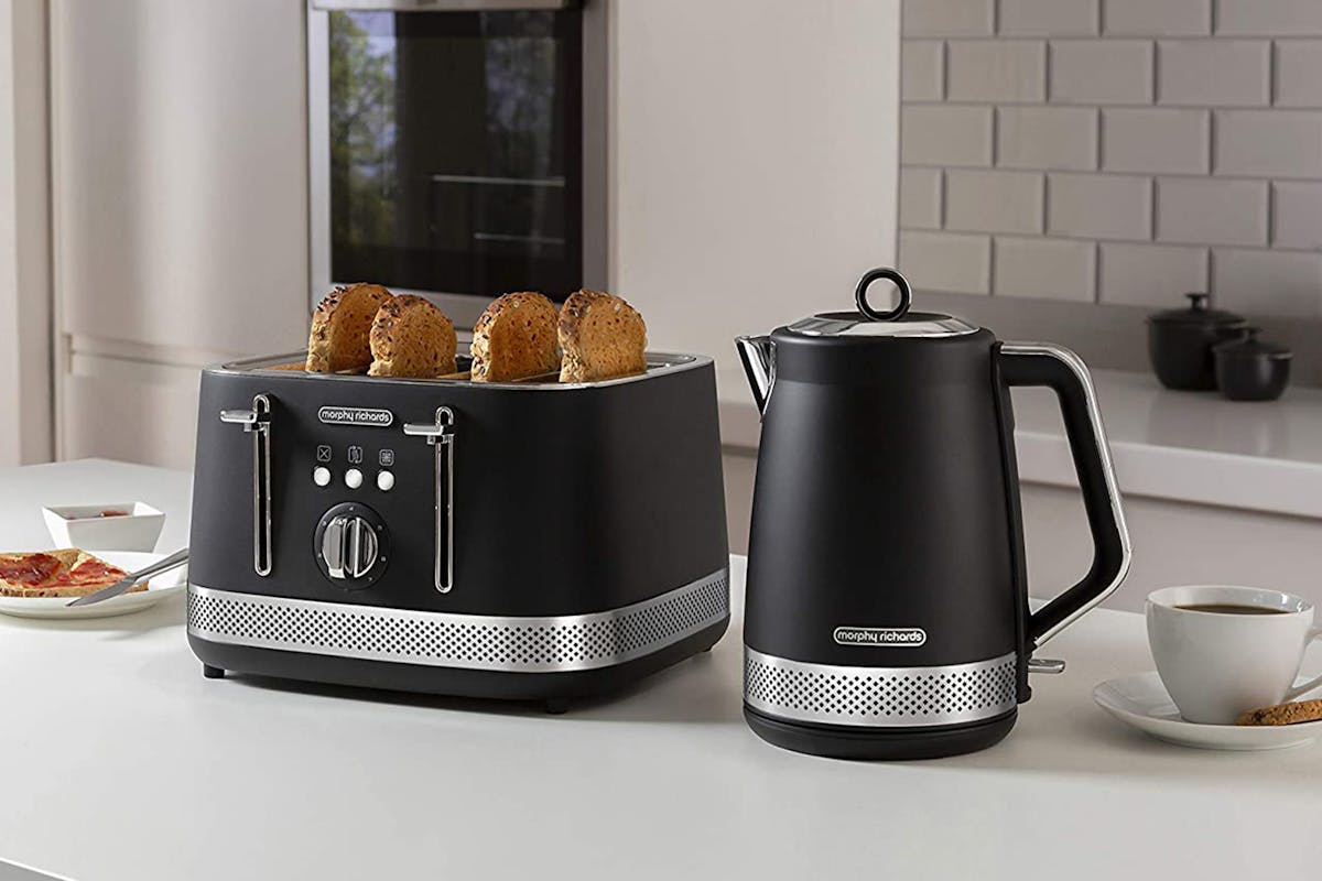 Morphy Richards Illumination 4 Slice Toaster | 248020 | Black-9