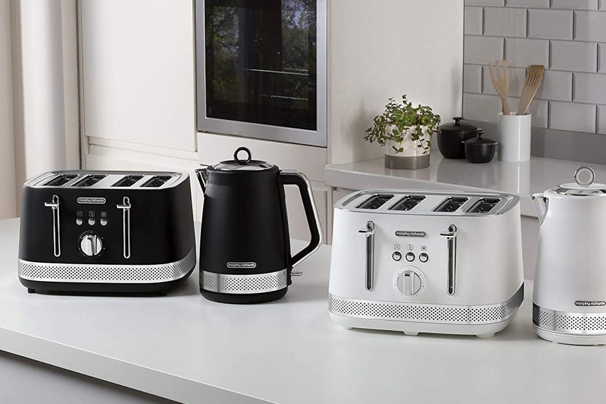 Morphy Richards Illumination 4 Slice Toaster | 248020 | Black-10