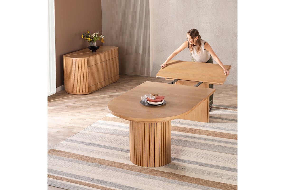 Transformer Round Extending Dining Table | Scandinavian Oak | Including 3 panels-6
