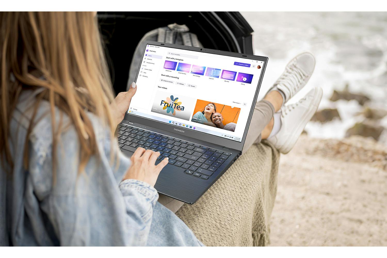 THOMSON NB 15.6" Core i7 | 8GB | 512GB | Brush Grey-6
