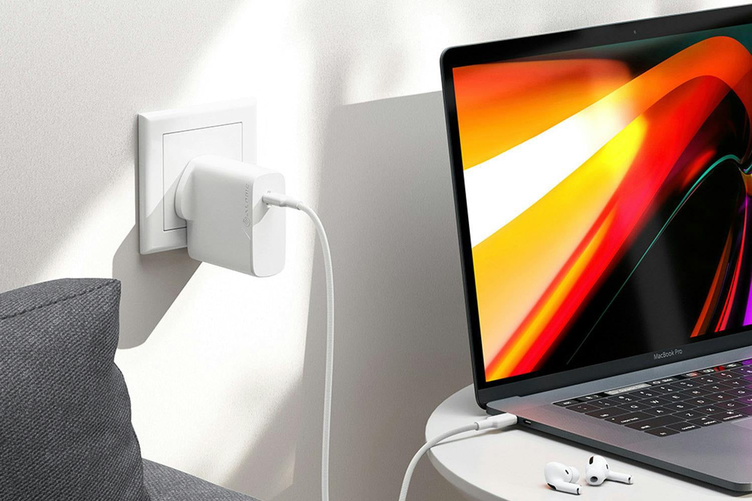 Alogic 100W USB-C Rapid Power Gan Charger-2