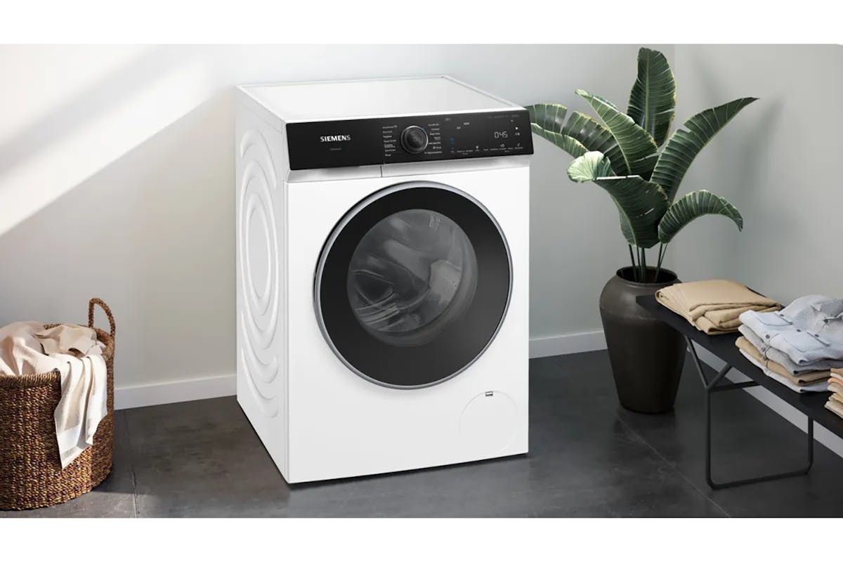 Siemens iQ500 9kg Freestanding Washing Machine | WG46H2A9GB-2