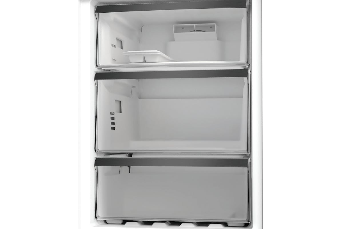 Whirlpool Freestanding Fridge Freezer | WHK26363XP5UK-3