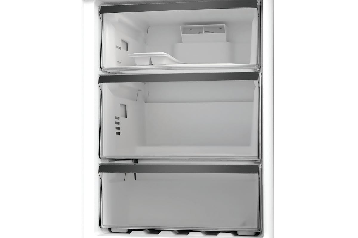 Whirlpool Freestanding Fridge Freezer | WHK26403XBR6UK-4