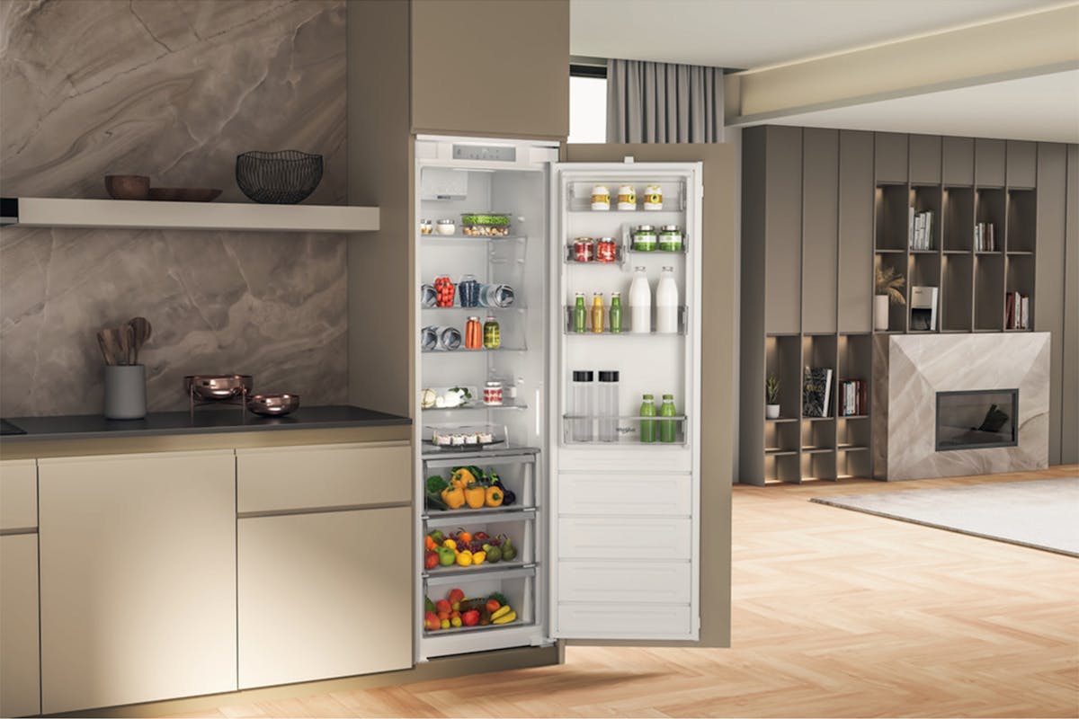Whirlpool Integrated Fridge | WHSD18A033C1-7