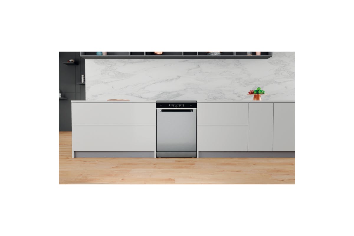 Whirlpool Freestanding Dishwasher | 14 Place | WFC3C33PFXUK-8
