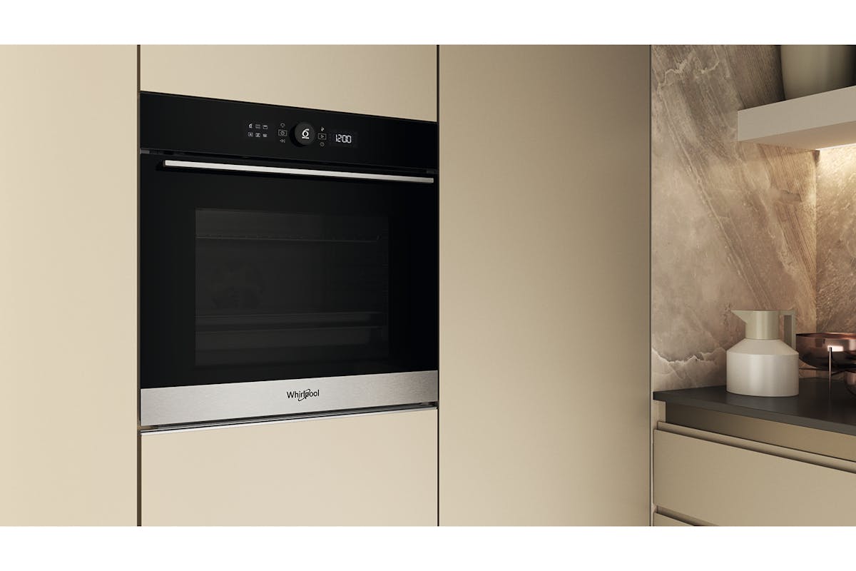 Whirlpool Built-in Electric Single Oven | WOI5S8PM1XA-2
