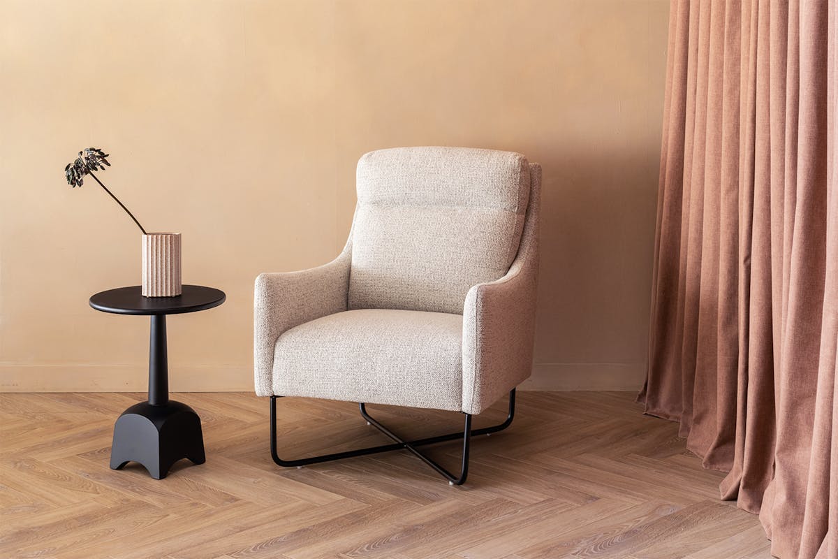 Wendy Accent Chair | Fabric | White-2